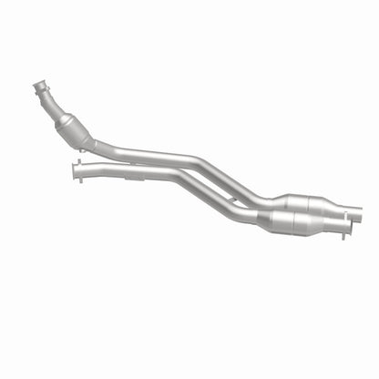 MagnaFlow Mercedes-Benz CLK430 OEM Grade Federal / EPA Compliant Direct-Fit Catalytic Converter 51118 360 Degree Image Set