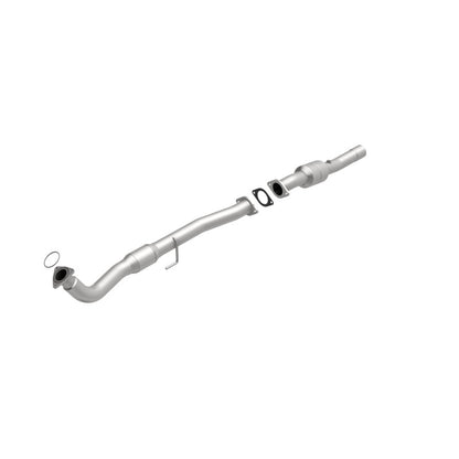 MagnaFlow Chevrolet Silverado 2500 HD OEM Grade Federal / EPA Compliant Direct-Fit Catalytic Converter 51949 360 Degree Image Set
