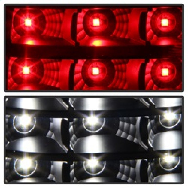 SPYDER xTune 03-06 Chevrolet Silverado 1500 LED Tail Lights - Black (ALT-JH-CSIL03-LED-BK) 9037634 9037634 Photo - Unmounted