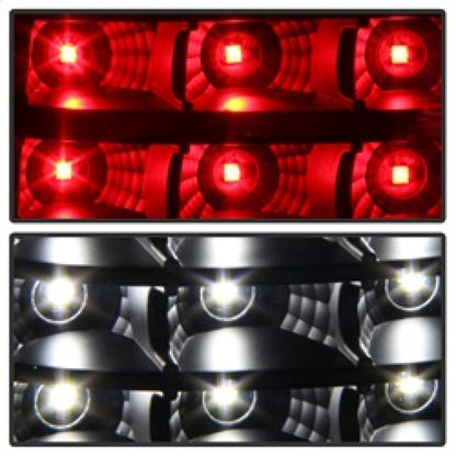 SPYDER xTune 03-06 Chevrolet Silverado 1500 LED Tail Lights - Black (ALT-JH-CSIL03-LED-BK) 9037634 9037634 Photo - Unmounted