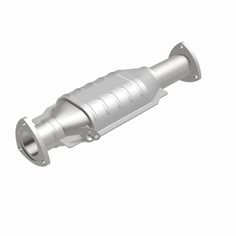 MagnaFlow Toyota Land Cruiser Standard Grade Federal / EPA Compliant Direct-Fit Catalytic Converter 23894 360 Degree Image Set