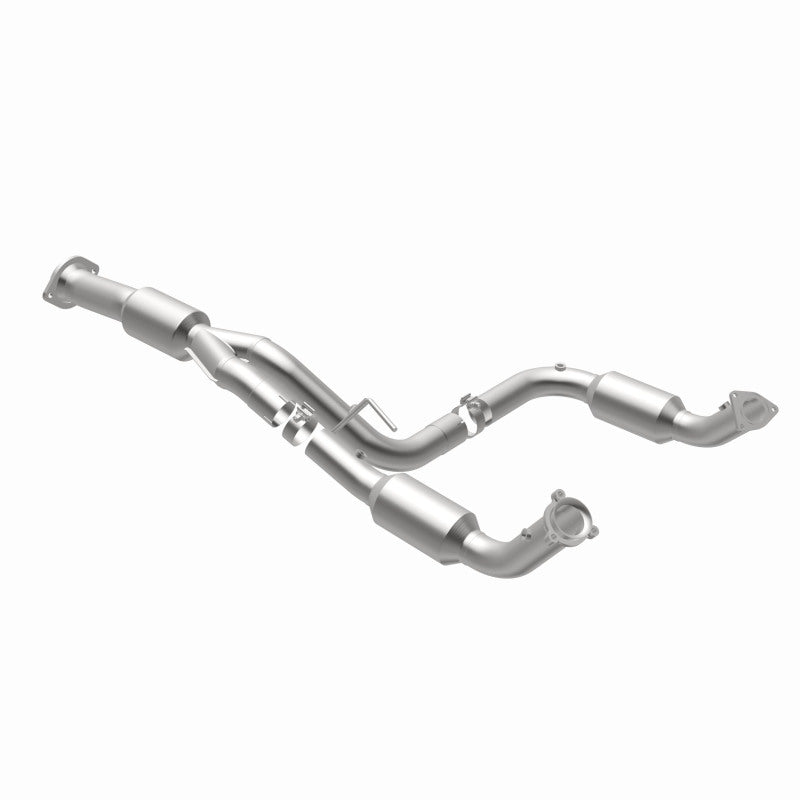 MagnaFlow California Grade CARB Compliant Direct-Fit Catalytic Converter 5582812 360 Degree Image Set