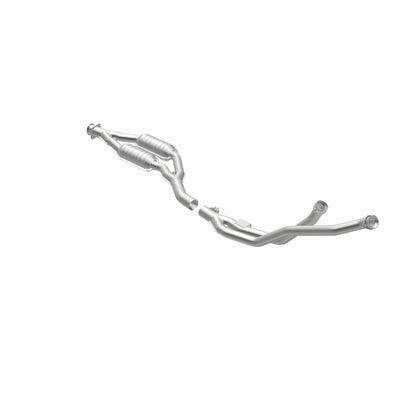 MagnaFlow Mercedes-Benz S320 HM Grade Federal / EPA Compliant Direct-Fit Catalytic Converter 23849 360 Degree Image Set