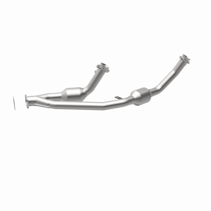 MagnaFlow Standard Grade Federal / EPA Compliant Direct-Fit Catalytic Converter 23354 360 Degree Image Set