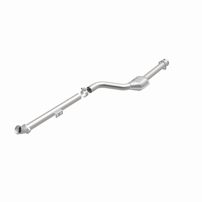 MagnaFlow Mercedes-Benz C230 OEM Grade Federal / EPA Compliant Direct-Fit Catalytic Converter 51592 360 Degree Image Set