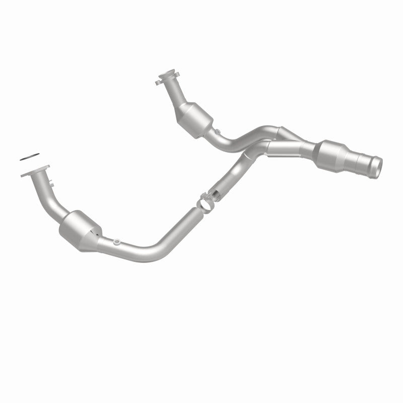 MagnaFlow OEM Grade Federal / EPA Compliant Direct-Fit Catalytic Converter 52616 360 Degree Image Set