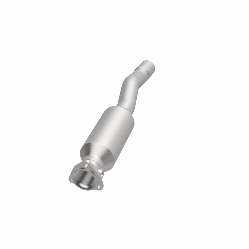 MagnaFlow Volvo California Grade CARB Compliant Direct-Fit Catalytic Converter 3322949 360 Degree Image Set