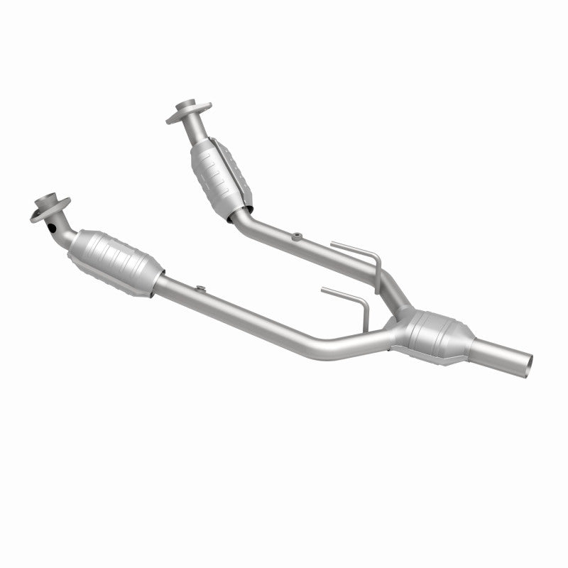 MagnaFlow California Grade CARB Compliant Direct-Fit Catalytic Converter 444080 360 Degree Image Set