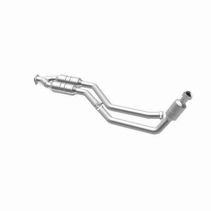 MagnaFlow Mercedes-Benz California Grade CARB Compliant Direct-Fit Catalytic Converter 444059 360 Degree Image Set