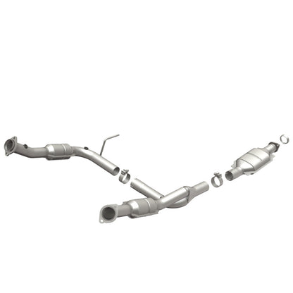 MagnaFlow HM Grade Federal / EPA Compliant Direct-Fit Catalytic Converter 93108 Photo - Primary