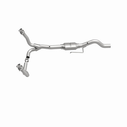 MagnaFlow Dodge Durango HM Grade Federal / EPA Compliant Direct-Fit Catalytic Converter 93215 360 Degree Image Set
