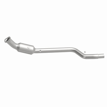 MagnaFlow California Grade CARB Compliant Direct-Fit Catalytic Converter 5561241 360 Degree Image Set