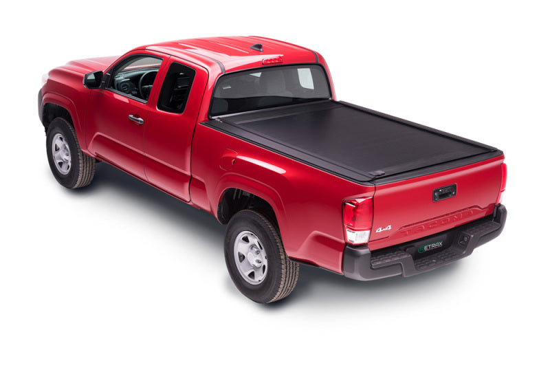 Retrax RTX RetraxONE MX Tonneau Covers Retractable Bed Covers main image