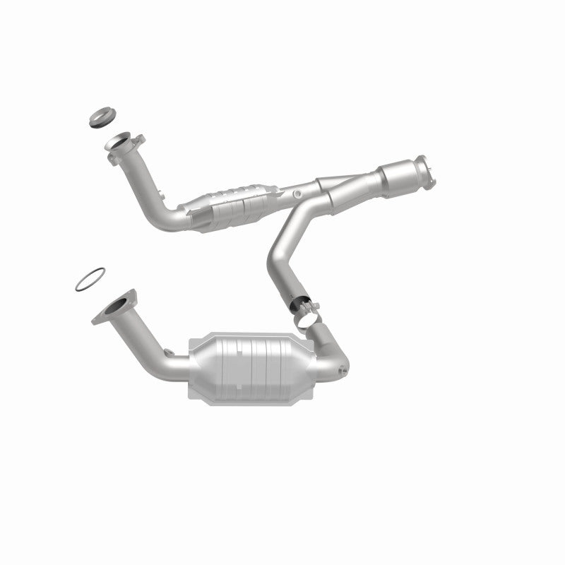 MagnaFlow HM Grade Federal / EPA Compliant Direct-Fit Catalytic Converter 93496 360 Degree Image Set