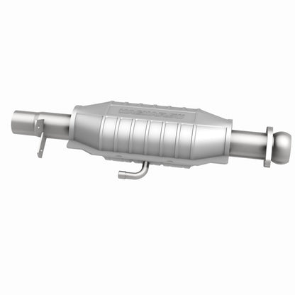 MagnaFlow Standard Grade Federal / EPA Compliant Direct-Fit Catalytic Converter 23439 360 Degree Image Set
