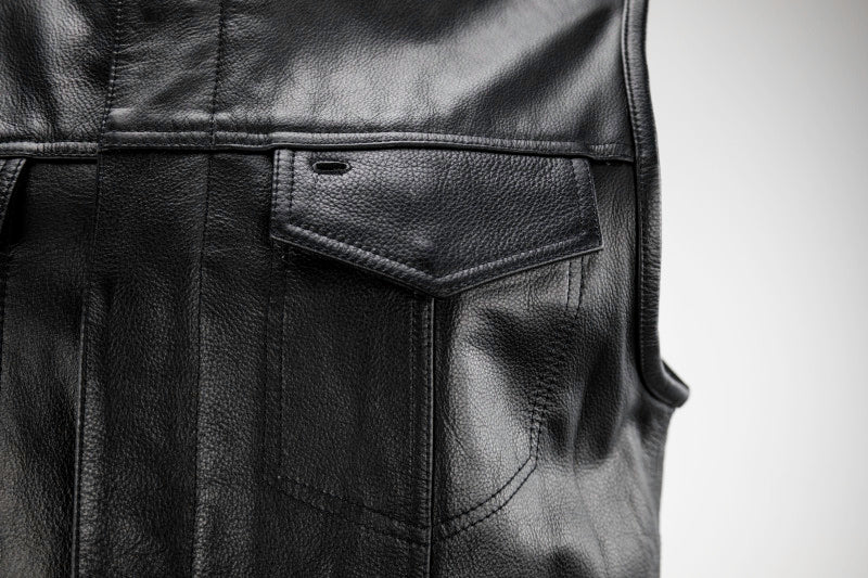 Kuryakyn Leather By River Road Vandal Club Vest Black - Small 094398 094398 User 3