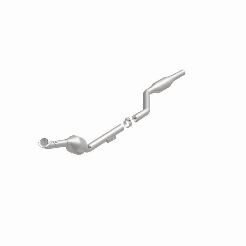 MagnaFlow Mercedes-Benz California Grade CARB Compliant Direct-Fit Catalytic Converter 5411937 360 Degree Image Set