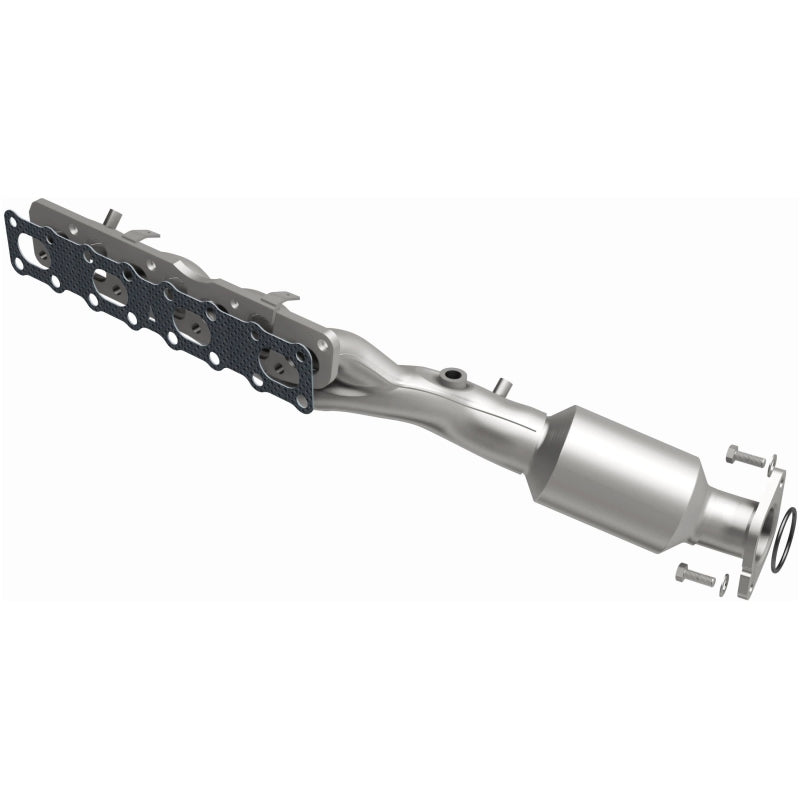 Magnaflow 05-06 Nissan Titan 5.6L Direct Fit Converter 5582357 5582357 Photo - out of package