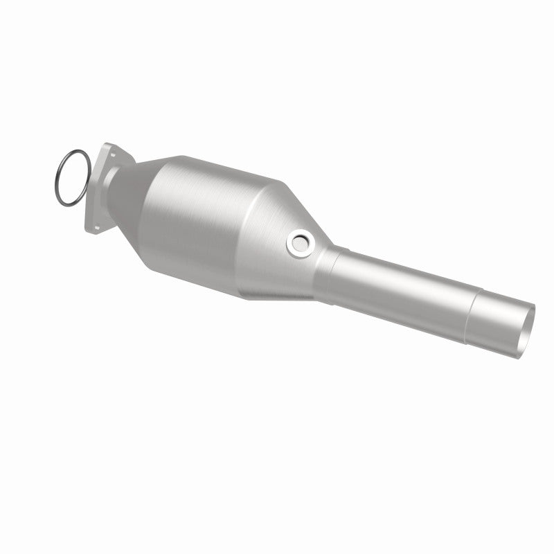 MagnaFlow Volkswagen California Grade CARB Compliant Direct-Fit Catalytic Converter 4481957 360 Degree Image Set