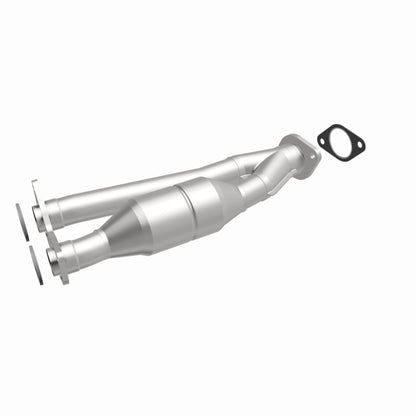MagnaFlow Mazda 6 HM Grade Federal / EPA Compliant Direct-Fit Catalytic Converter 23772 360 Degree Image Set