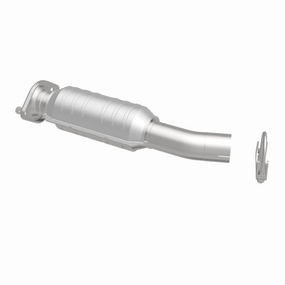 MagnaFlow Toyota Sienna OEM Grade Federal / EPA Compliant Direct-Fit Catalytic Converter 49099 360 Degree Image Set