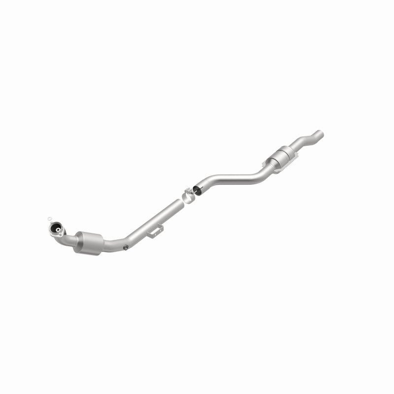 MagnaFlow Mercedes-Benz California Grade CARB Compliant Direct-Fit Catalytic Converter 454040 360 Degree Image Set