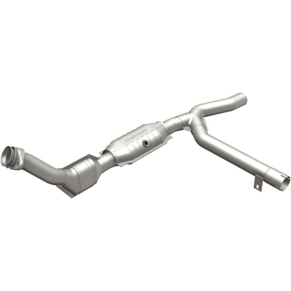 MagnaFlow Ford OEM Grade Federal / EPA Compliant Direct-Fit Catalytic Converter 51199 Photo - Primary