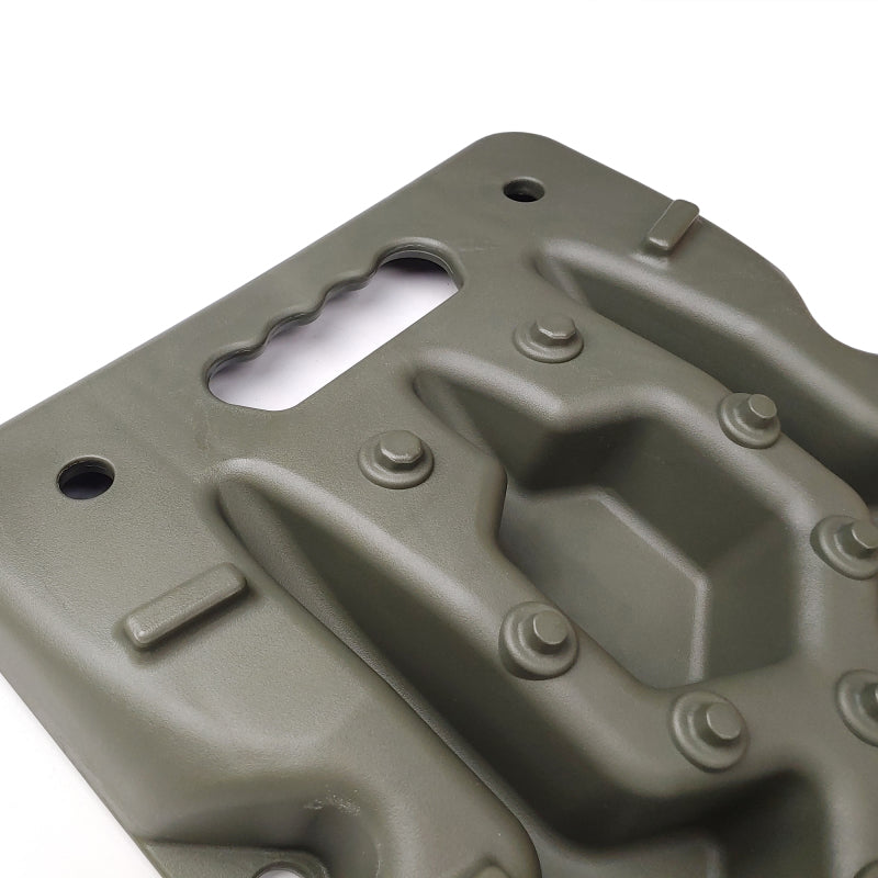DV8 Offroad Recovery Traction Boards w/ Carry Bag - Olive RTB1-01OL RTB1-01OL User 5