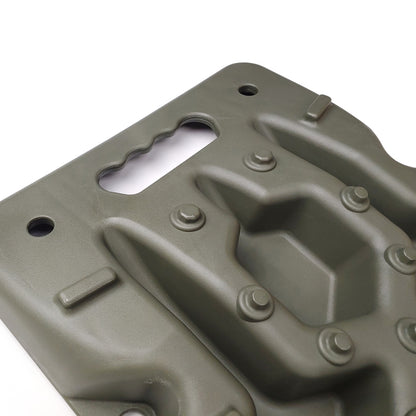 DV8 Offroad Recovery Traction Boards w/ Carry Bag - Olive RTB1-01OL RTB1-01OL User 5
