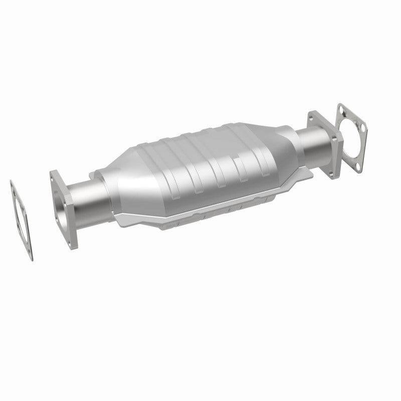 MagnaFlow Standard Grade Federal / EPA Compliant Direct-Fit Catalytic Converter 23652 360 Degree Image Set