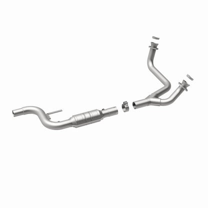 MagnaFlow HM Grade Federal / EPA Compliant Direct-Fit Catalytic Converter 93435 360 Degree Image Set