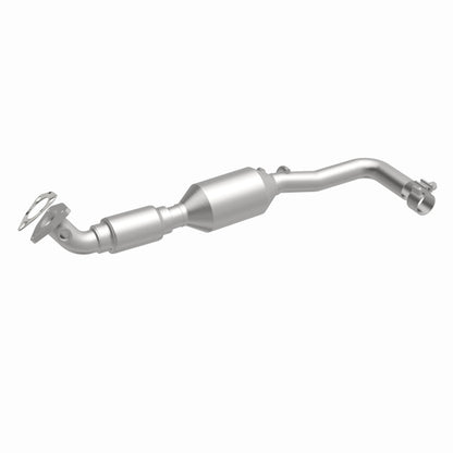 MagnaFlow OEM Grade Federal / EPA Compliant Direct-Fit Catalytic Converter 21-481 360 Degree Image Set