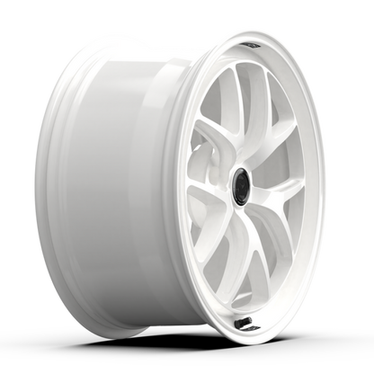 fifteen52 Sector RSR 19x9.5 5x114.3 38mm ET 73.1mm Center Bore Rally White RSSRW-99554+38 RSSRW-99554+38 User 1