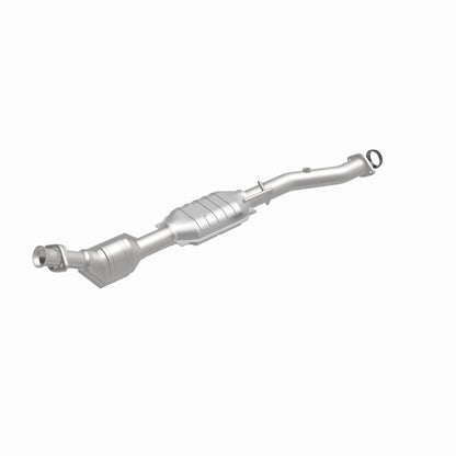 MagnaFlow OEM Grade Federal / EPA Compliant Direct-Fit Catalytic Converter 51733 360 Degree Image Set