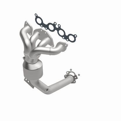 MagnaFlow Volvo XC90 OEM Grade Federal / EPA Compliant Manifold Catalytic Converter 51860 360 Degree Image Set