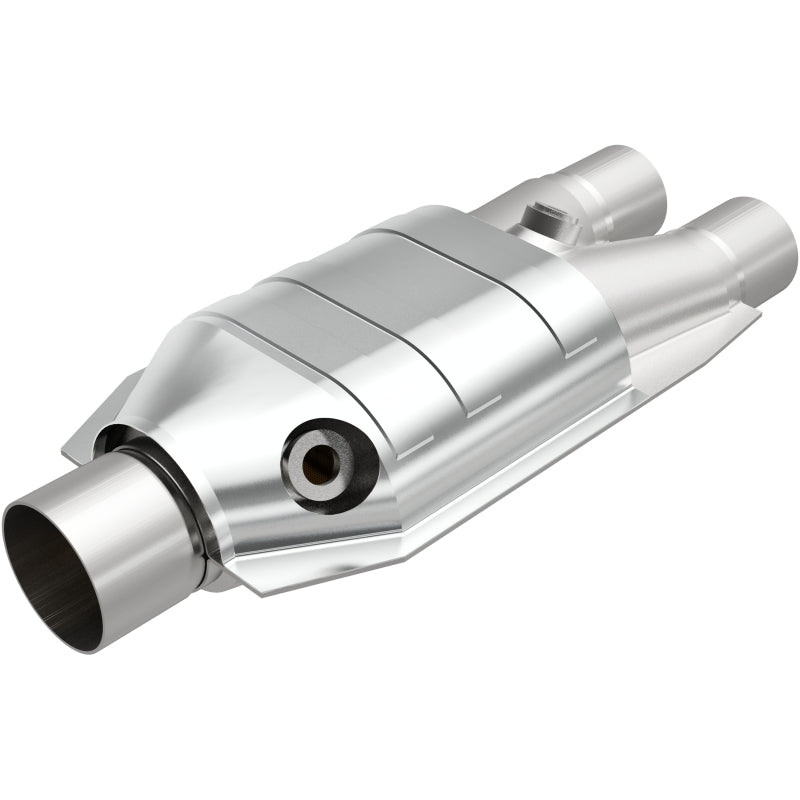 MagnaFlow Standard Grade Federal / EPA Compliant Universal Catalytic Converter 51667 Photo - Primary