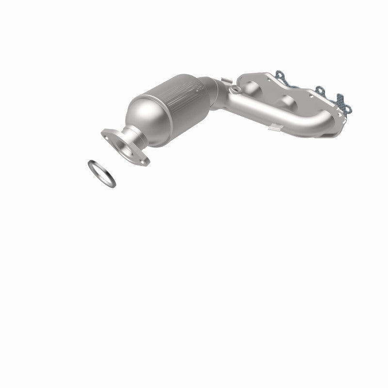 MagnaFlow Toyota Sienna California Grade CARB Compliant Manifold Catalytic Converter 5582556 360 Degree Image Set