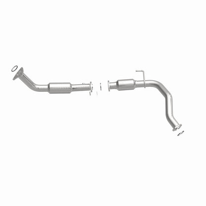 MagnaFlow Toyota Sequoia California Grade CARB Compliant Direct-Fit Catalytic Converter 5582559 360 Degree Image Set