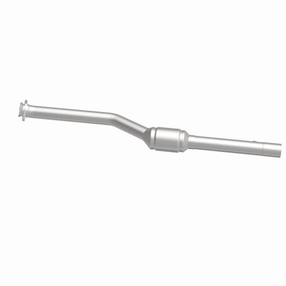 MagnaFlow BMW OEM Grade Federal / EPA Compliant Direct-Fit Catalytic Converter 49786 360 Degree Image Set