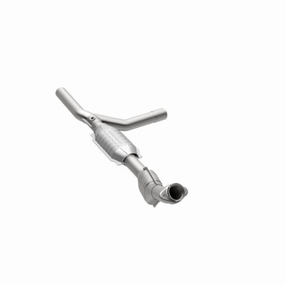 MagnaFlow Ford California Grade CARB Compliant Direct-Fit Catalytic Converter 447110 360 Degree Image Set