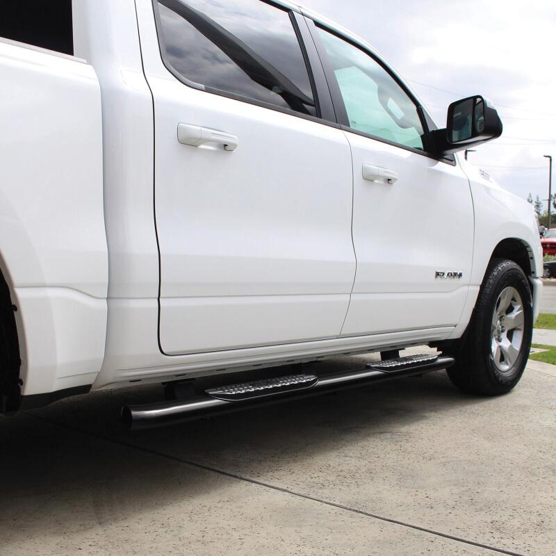 Westin Pro Traxx 1500 QC 2019 4 Oval Nerf Step Bars 21-24095 Photo - Mounted