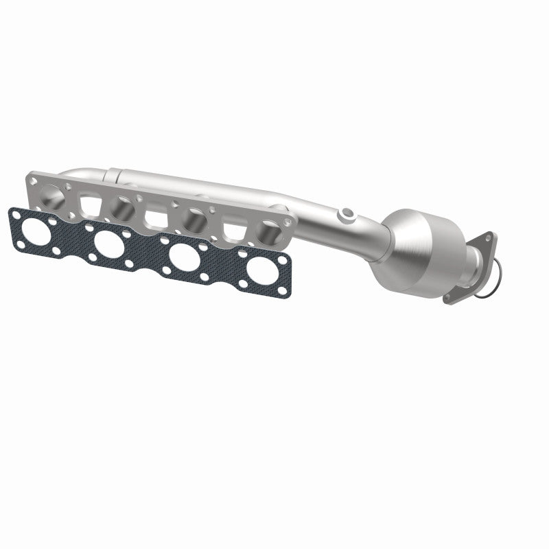 MagnaFlow Infiniti OEM Grade Federal / EPA Compliant Manifold Catalytic Converter 52425 360 Degree Image Set
