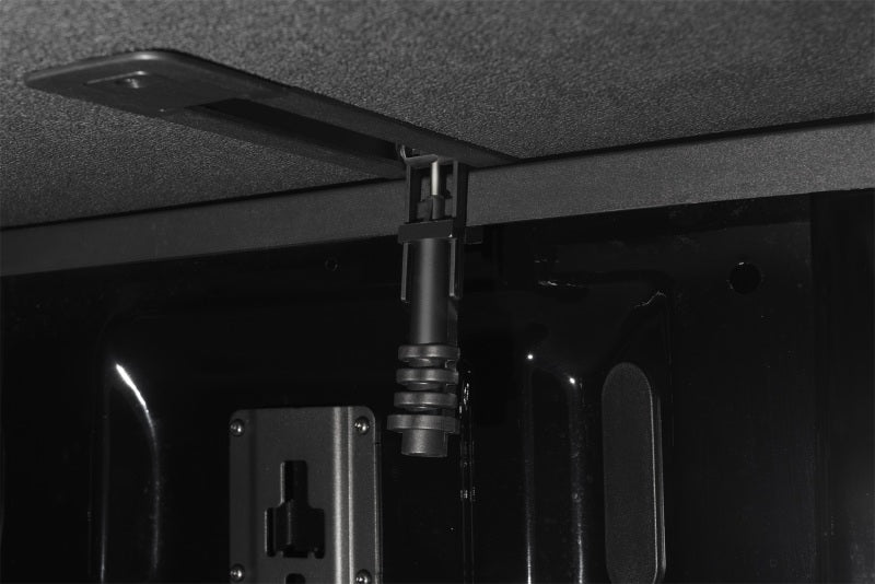 Extang 22-23 Toyota Tundra 6ft 7in Bed (w/ or w/o Rail System) Solid Fold 2.0 Toolbox 84473 84473 Photo - Close Up