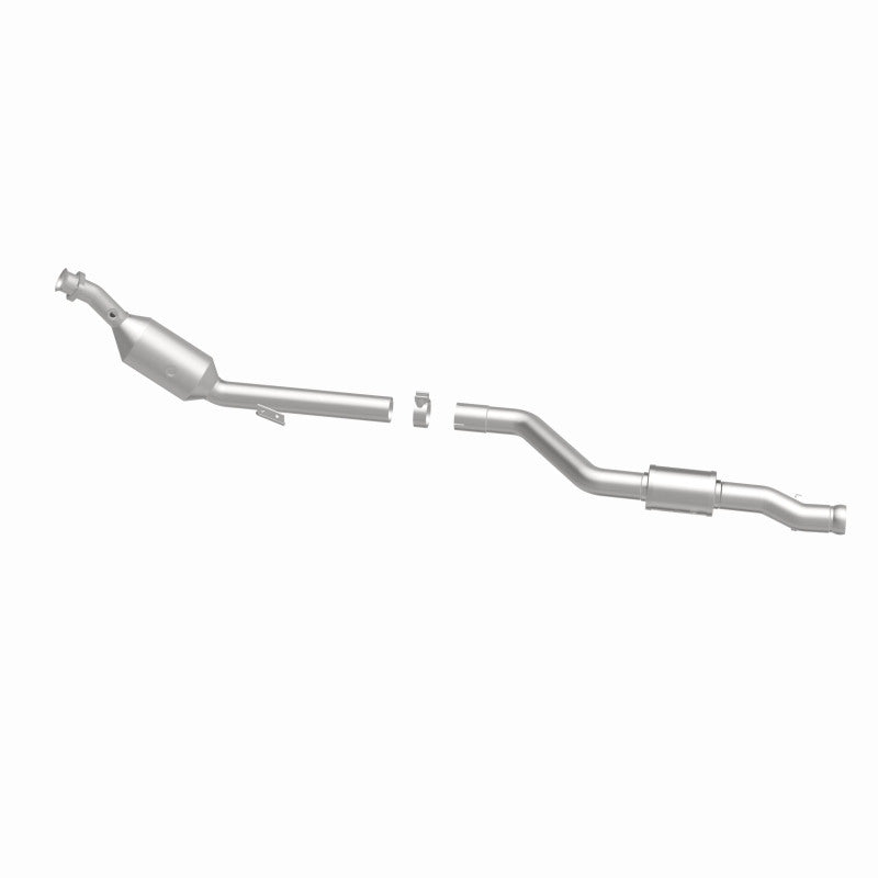 MagnaFlow Mercedes-Benz OEM Grade Federal / EPA Compliant Direct-Fit Catalytic Converter 21-570 360 Degree Image Set