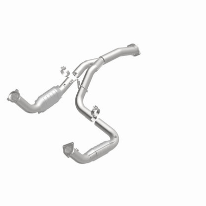 MagnaFlow OEM Grade Federal / EPA Compliant Direct-Fit Catalytic Converter 21-252 360 Degree Image Set