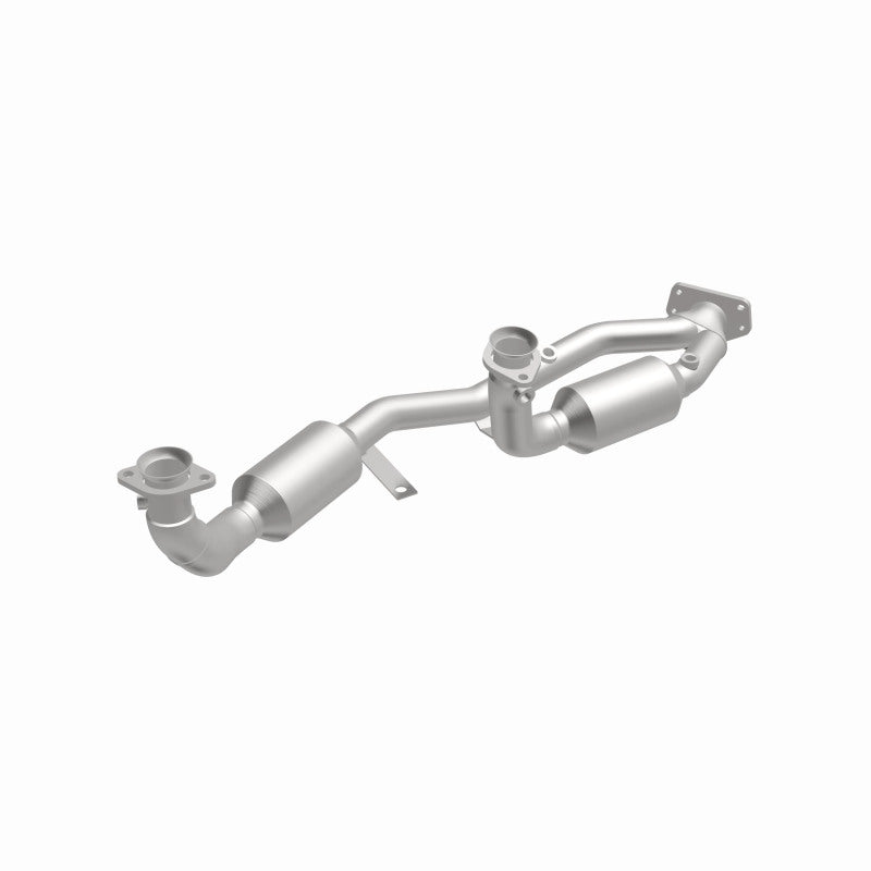 MagnaFlow Ford Windstar HM Grade Federal / EPA Compliant Direct-Fit Catalytic Converter 23542 360 Degree Image Set