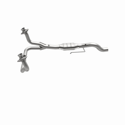 MagnaFlow Dodge Dakota HM Grade Federal / EPA Compliant Direct-Fit Catalytic Converter 24437 360 Degree Image Set