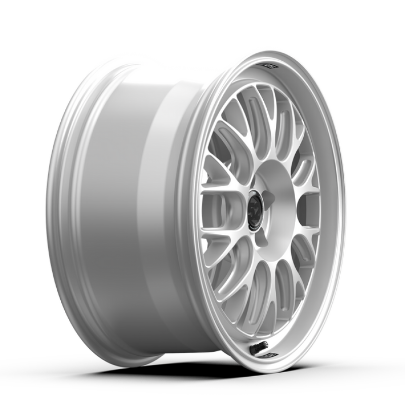 fifteen52 Holeshot RSR 18x9 5x100 42mm ET 73.1mm Center Bore Radiant Silver RSHRS-89050+42 RSHRS-89050+42 User 1