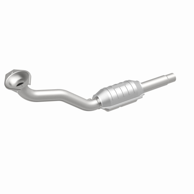 MagnaFlow Volkswagen Standard Grade Federal / EPA Compliant Direct-Fit Catalytic Converter 22923 360 Degree Image Set