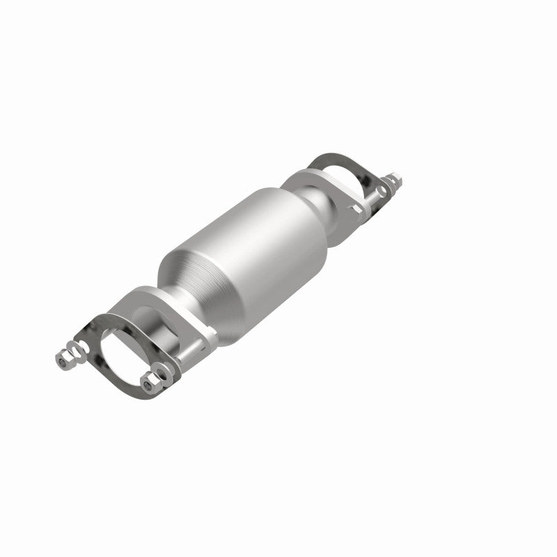 MagnaFlow Hyundai Genesis California Grade CARB Compliant Direct-Fit Catalytic Converter 5571741 360 Degree Image Set